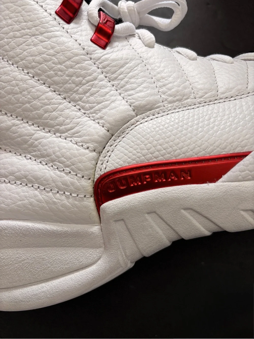 Jordan clean leather